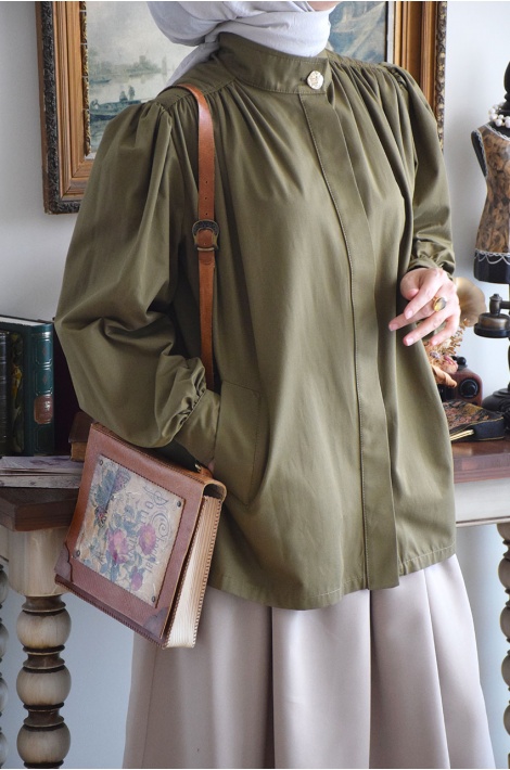Kemerli Kısa Trench Coat Yeşil
