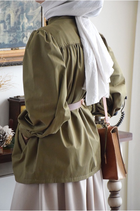Kemerli Kısa Trench Coat Yeşil