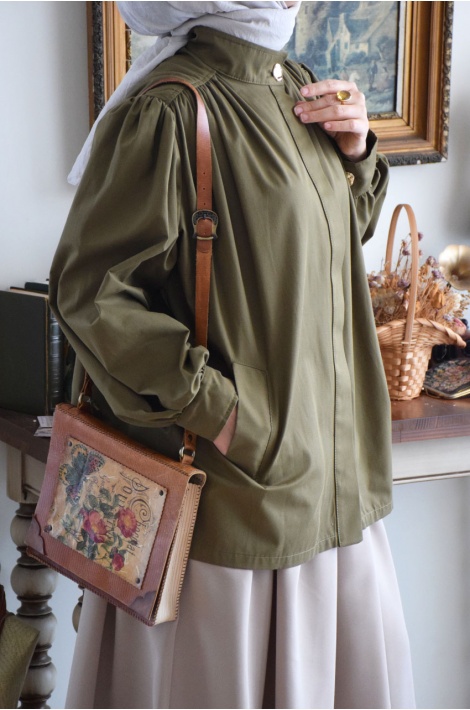 Kemerli Kısa Trench Coat Yeşil