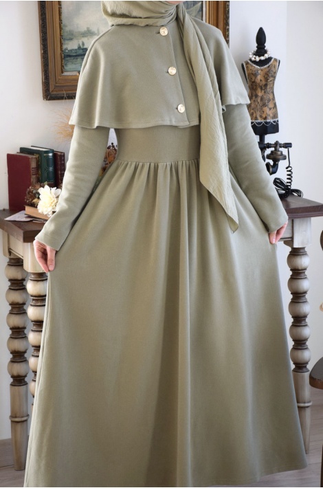 Pelerinli Triko Elbise Yeşil