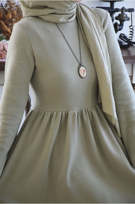 Pelerinli Triko Elbise Yeşil