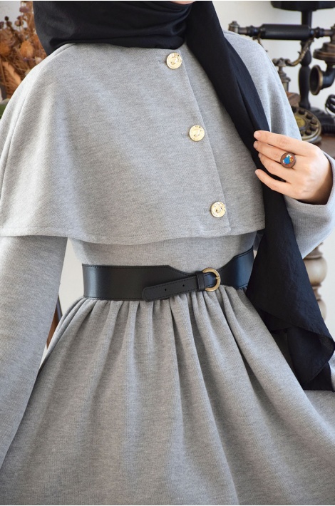 Pelerinli Triko Elbise Gri