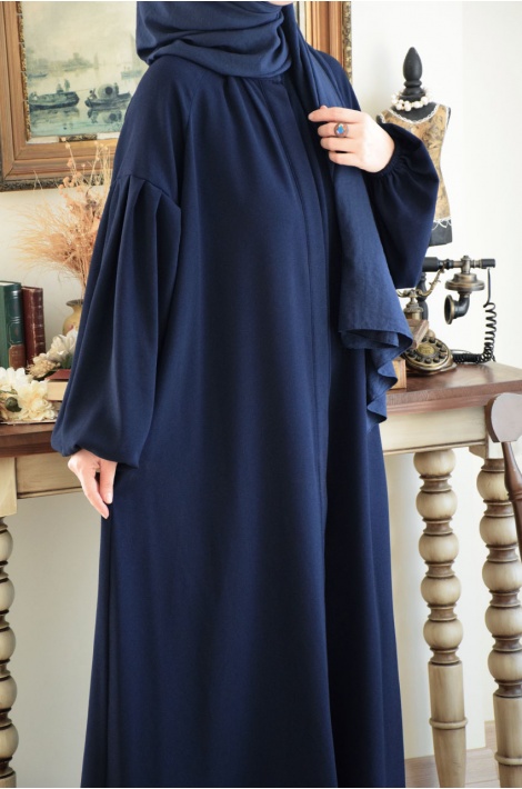 Medine Ferace Lacivert