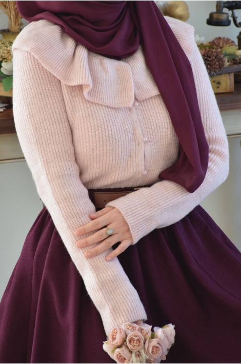 Yakası Volanlı Hırka