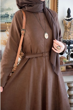 Kemerli Kahverengi Süet Elbise