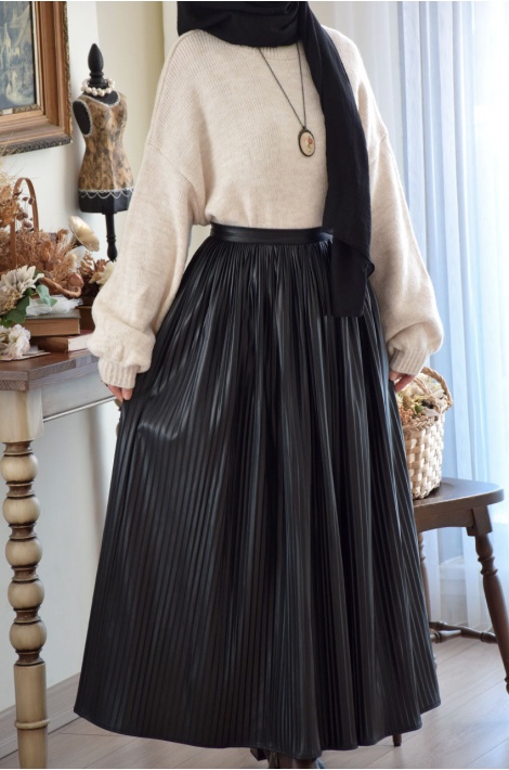 Piliseli Deri Etek Siyah