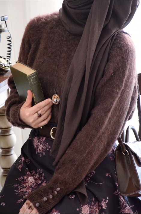 Kahverengi Yumoş Kazak