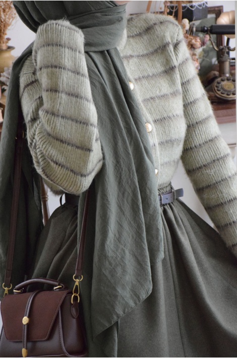 Çizgili Yumuşacık Triko Hırka