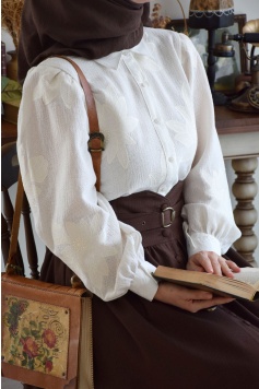 Bej Rengi Çiçek Nakışlı File Gömlek