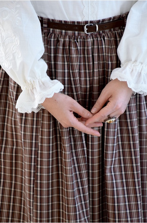 Kahverengi Ekose Etek