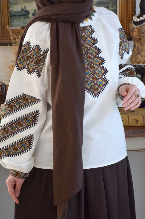 Otanti Nakışlı Bluz