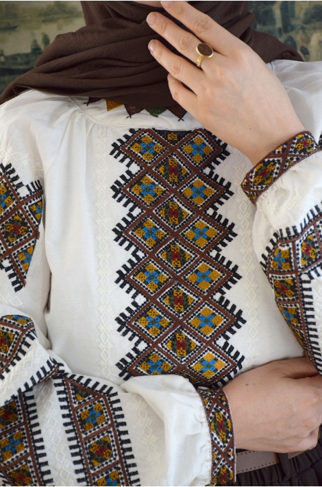 Otanti Nakışlı Bluz