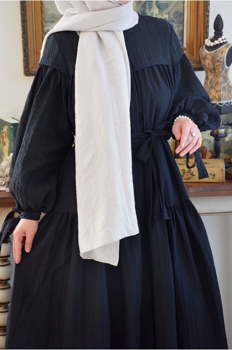 Zarif Elbise Siyah Renk