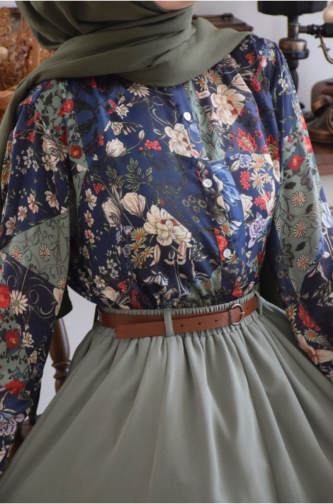 Çiçekli Saten Gömlek