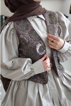 Boncuk İşlemeli Yelek Kahverengi