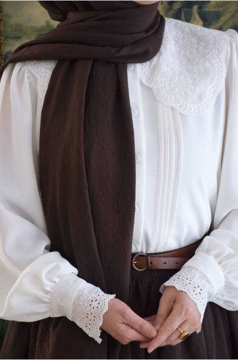 Fisto Yakalı Zarif Gömlek Beyaz