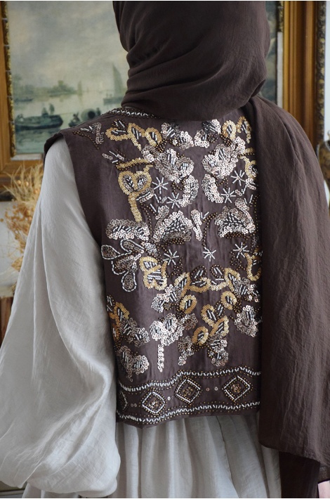 Boncuk İşlemeli Otantik Yelek Kahverengi