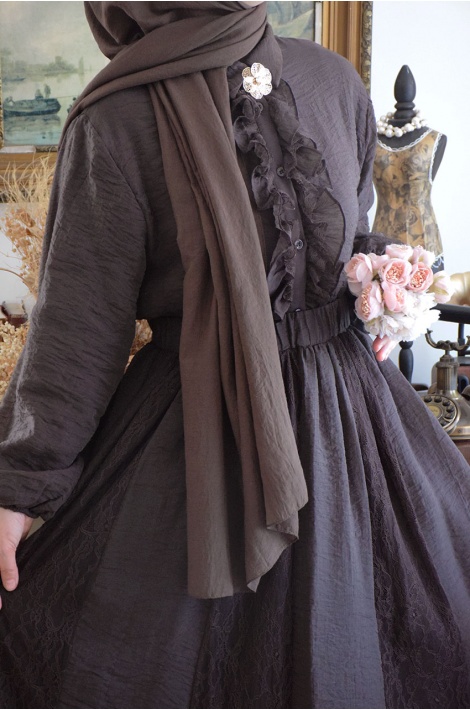 Broşlu Elegant Takım Kahverengi