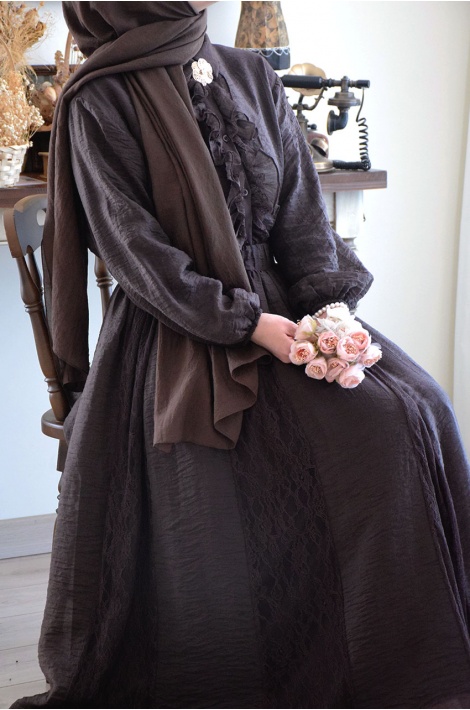 Broşlu Elegant Takım Kahverengi