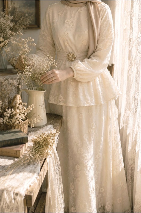 Lady Takım Ekru