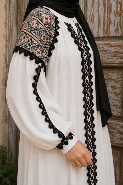 Otantik Nakışlı Beyaz Elbise