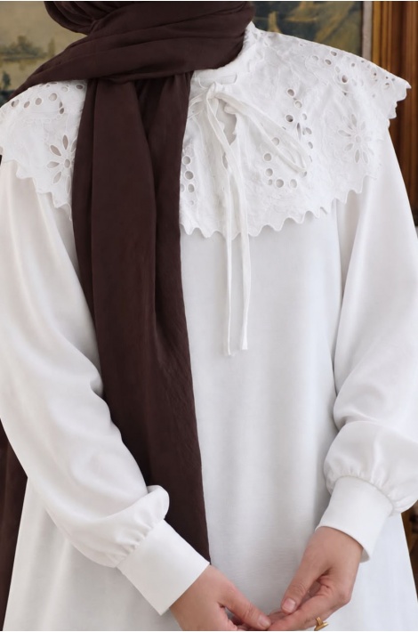 Yakalı Model Romantik Sweatshirt Beyaz