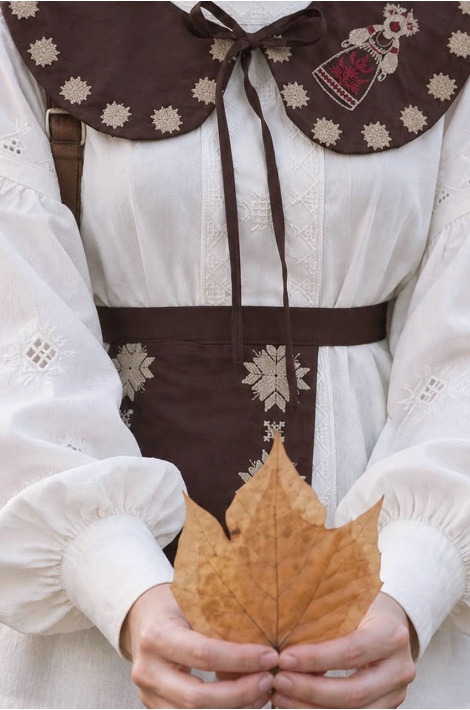 Yakalıklı ve Cep Kuşaklı Gömlek